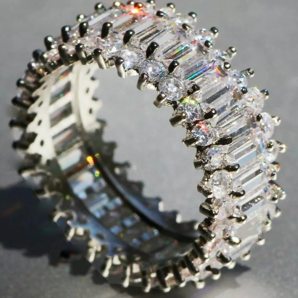 Sterling silver diamond ring 💍 - Picture 4 of 4